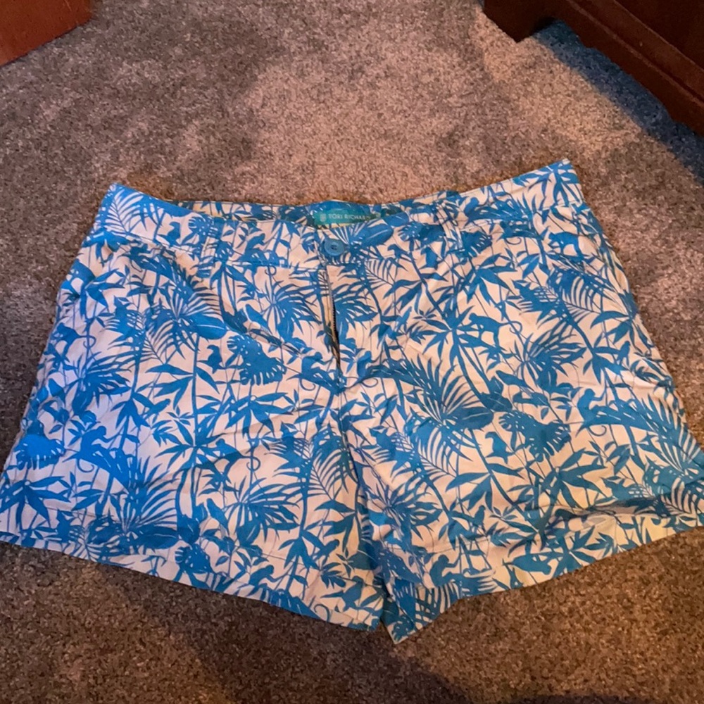 Cloth Shorts with blue and white jungle pattern